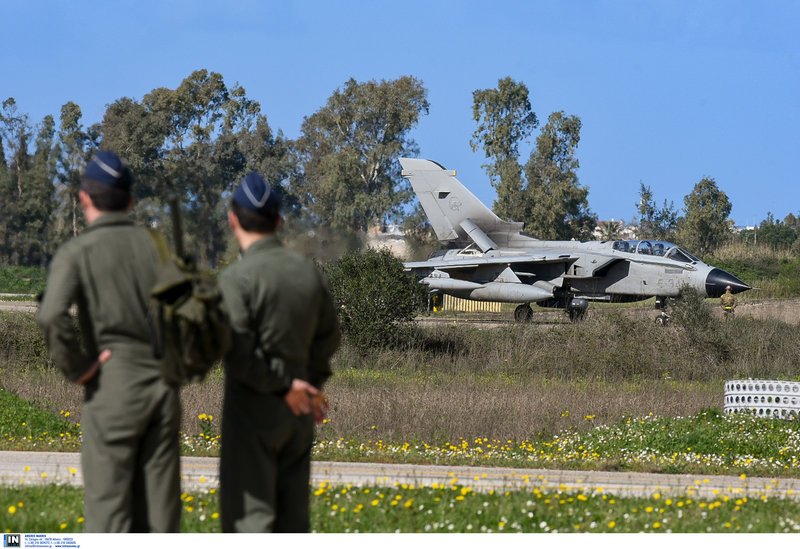 Ασκηση «Ηνίοχος»: Ολα τα βλέμματα στα μαχητικά στην Ανδραβίδα - F-16, F-15, MIRAGE και Eurofighter εντυπωσιάζουν [εικόνες] | iefimerida.gr 0