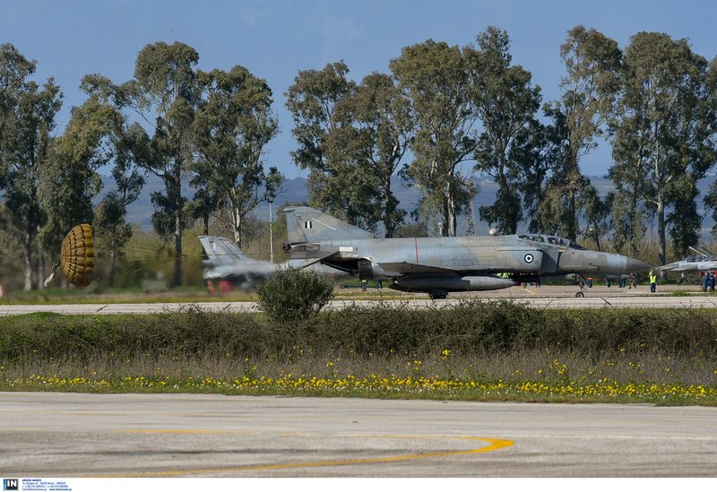 Ασκηση «Ηνίοχος»: Ολα τα βλέμματα στα μαχητικά στην Ανδραβίδα - F-16, F-15, MIRAGE και Eurofighter εντυπωσιάζουν [εικόνες] | iefimerida.gr 4