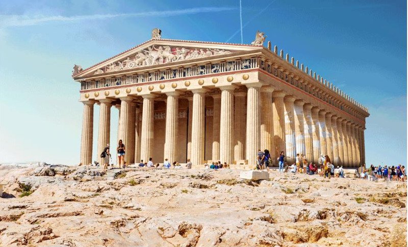 Πώς θα ήταν η Ακρόπολη και ακόμη 6 μνημεία αν δεν είχαν υποστεί καμία καταστροφή [εικόνες] | iefimerida.gr 1