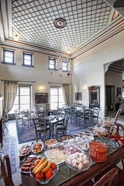 Το ξενοδοχείο στα Ζαγοροχώρια που βραβεύτηκε για το καλύτερο πρωινό στην Ελλάδα -Από παραδοσιακές πίτες, μέχρι τραχανά [εικόνες] | iefimerida.gr 9