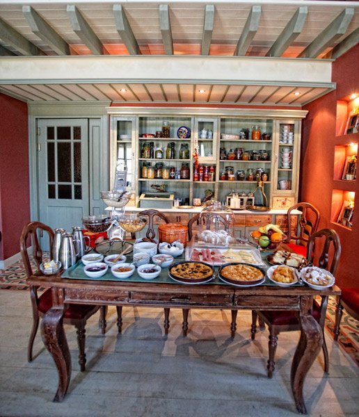 Το ξενοδοχείο στα Ζαγοροχώρια που βραβεύτηκε για το καλύτερο πρωινό στην Ελλάδα -Από παραδοσιακές πίτες, μέχρι τραχανά [εικόνες] | iefimerida.gr 1