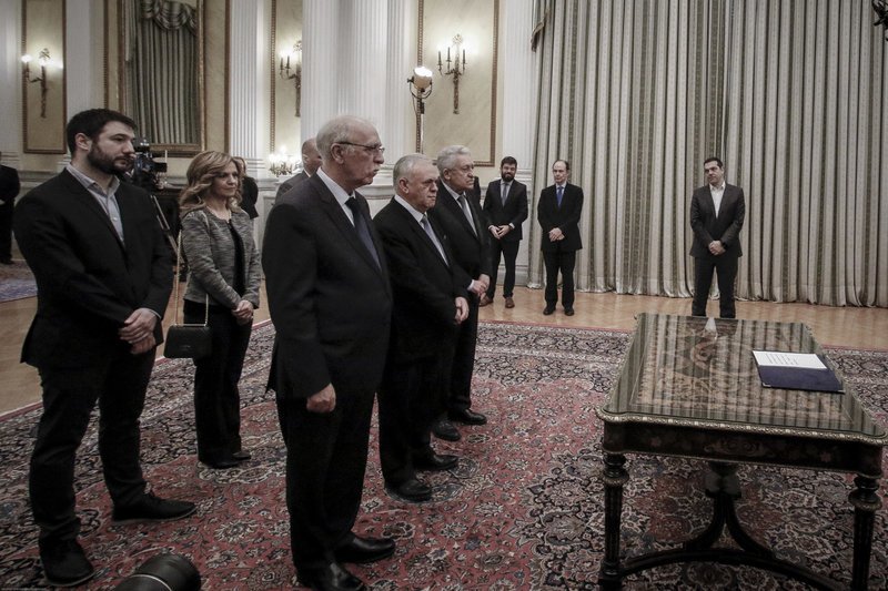 Χαμόγελα και εκπλήξεις στο Προεδρικό Μέγαρο -Οσα έγιναν στην ορκωμοσία | iefimerida.gr 8