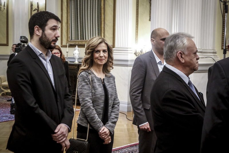Χαμόγελα και εκπλήξεις στο Προεδρικό Μέγαρο -Οσα έγιναν στην ορκωμοσία | iefimerida.gr 10