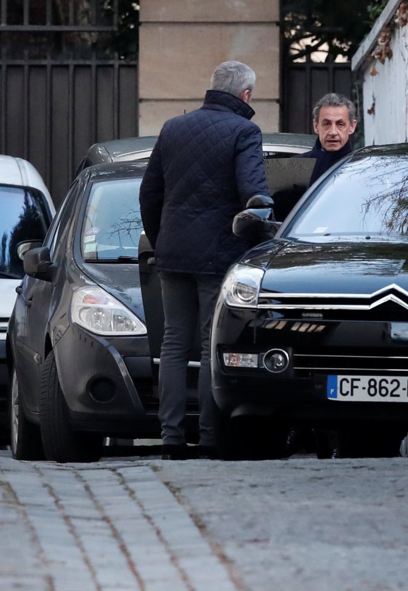 Για δεύτερη μέρα ανακρίνεται ο Σαρκοζί -Οι πρώτες εικόνες και βίντεο μετά την κράτησή του | iefimerida.gr 0
