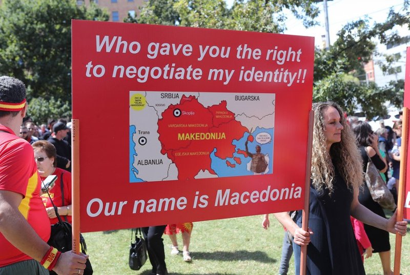 Διαδηλώσεις Σκοπιανών στην Αυστραλία -«Το όνομα της Μακεδονίας δεν πουλιέται» [εικόνες] | iefimerida.gr 3