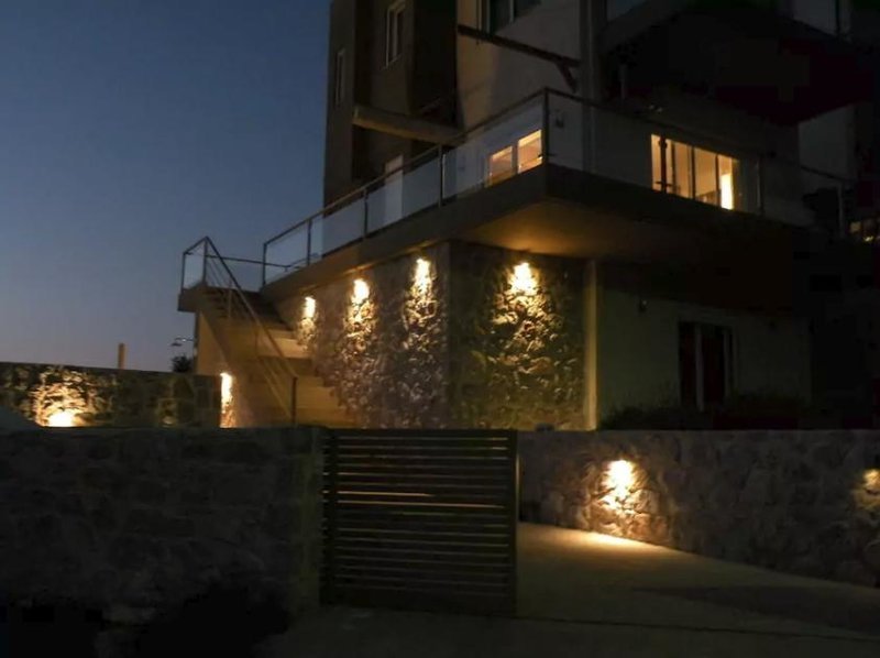 Πανέμορφα σπίτια στην Ελλάδα για διακοπές -Με εκπληκτική θέα και πισίνα, από 25 ευρώ [εικόνες]  | iefimerida.gr 5