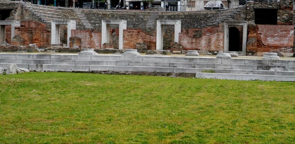 Αγνωστα ρωμαϊκά κατάλοιπα στη Θεσσαλονίκη -Από την αψίδα του Γαλέριου στον ιππόδρομο [εικόνες] | iefimerida.gr 1