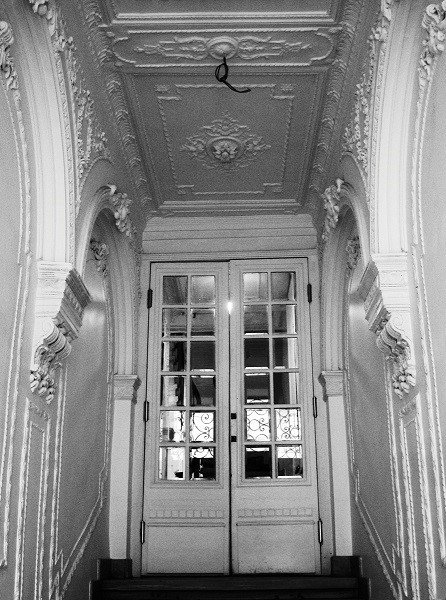 Τα ωραία του Πέραν: Ρωμαίικα σχολεία, εκκλησίες, ζαχαροπλαστεία, εμπορικά της Κωνσταντινούπολης [εικόνες] | iefimerida.gr 5