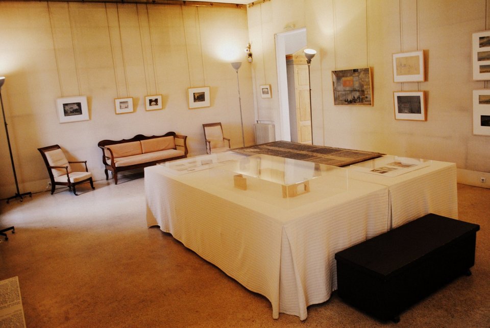 Στο σπίτι-εργαστήριο του Γιάννη Τσαρούχη στο Μαρούσι, όλα είναι όπως τα άφησε [εικόνες] | iefimerida.gr 4