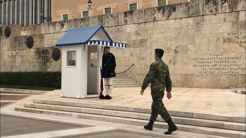 Εύζωνες, το σύμβολο της ελληνικής λεβεντιάς -Ολα τα μυστικά για τη στολή τους, τη φουστανέλα [εικόνες] | iefimerida.gr 3