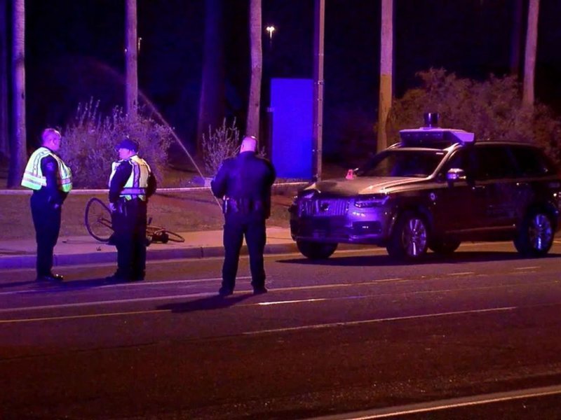 ΗΠΑ: Οχημα της Uber χωρίς οδηγό σκότωσε πεζή στην Αριζόνα [εικόνες] | iefimerida.gr 2