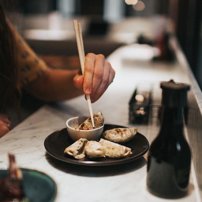 Ράμεν: Μόνο σε αυτό το μαγαζί στην Αθήνα μπορείς να γευτείς την περίφημη ασιατική σούπα που φτιάχνουν στο MasterChef [εικόνες] | iefimerida.gr 12