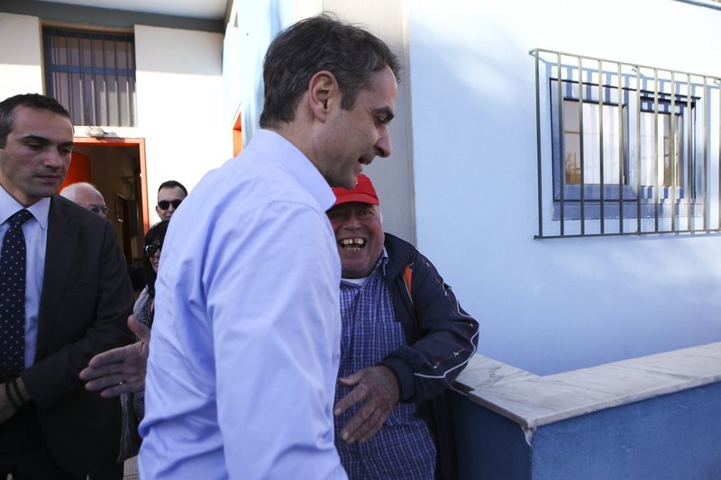 Η ΝΔ έπαιξε μπάλα με ομάδα Ρομά -Δύο γκολ σημείωσε ο Μητσοτάκης [εικόνες] | iefimerida.gr 10