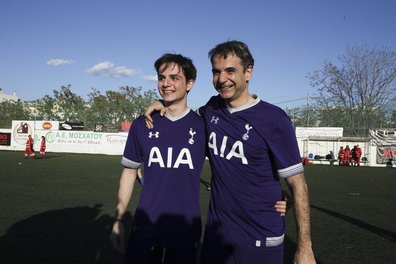 Η ΝΔ έπαιξε μπάλα με ομάδα Ρομά -Δύο γκολ σημείωσε ο Μητσοτάκης [εικόνες] | iefimerida.gr 12