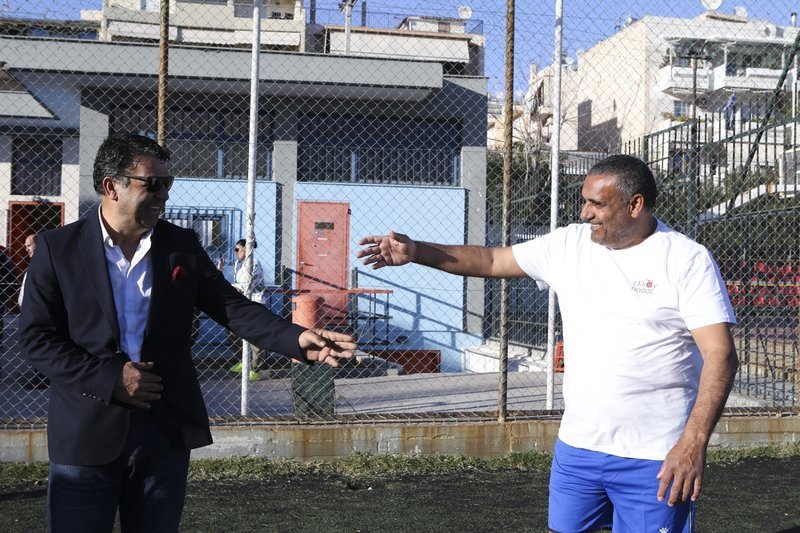 Η ΝΔ έπαιξε μπάλα με ομάδα Ρομά -Δύο γκολ σημείωσε ο Μητσοτάκης [εικόνες] | iefimerida.gr 14