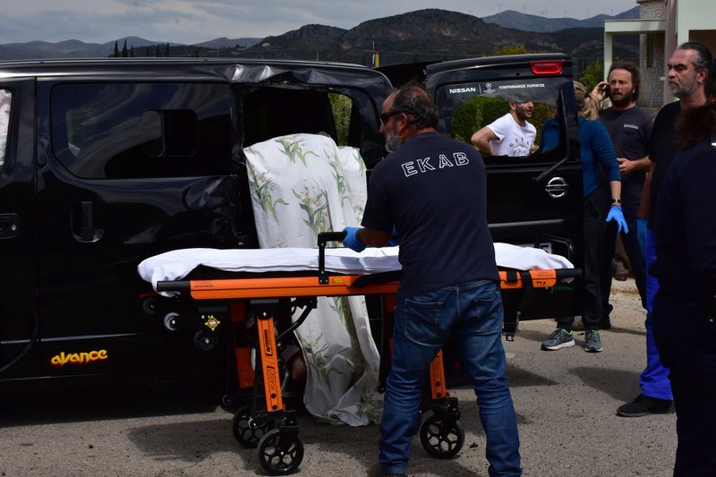  Τροχαίο δυστύχημα με έναν νεκρό στο Ναύπλιο -Ανήμερα Μ. Παρασκευής [εικόνες & βίντεο] | iefimerida.gr 3