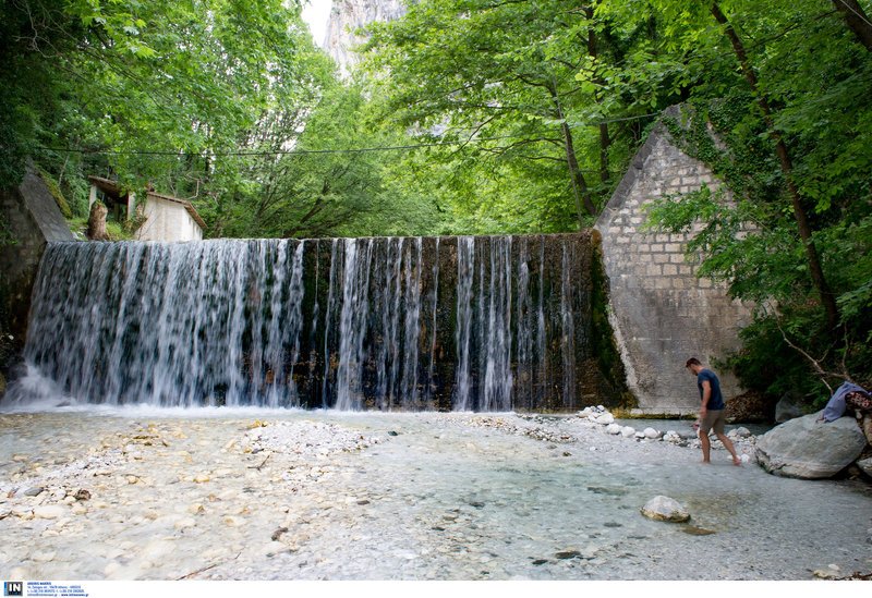 Λουτρά Πόζαρ: Το φυσικό σπα στη Β.Ελλάδα που ξετρελαίνει τους τουρίστες [εικόνες] | iefimerida.gr 1