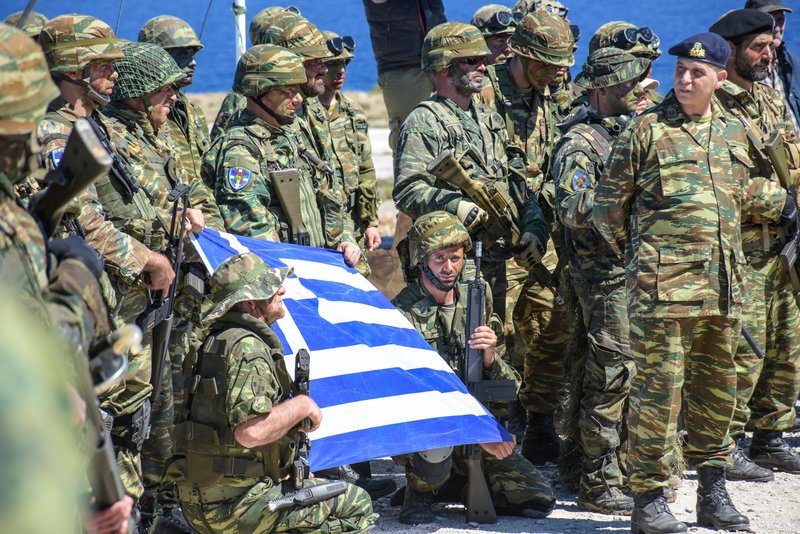 Καμμένος: «Αν έχουν τα κότσια ας τολμήσουν να αμφισβητήσουν έστω και ένα χιλιοστό»[εικόνες] | iefimerida.gr 2