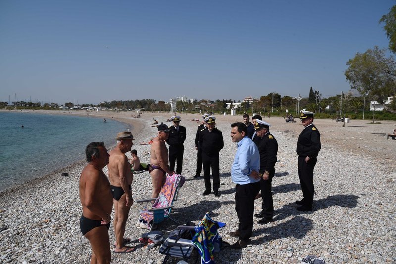Επτά μήνες μετά το ναυάγιο του «ΑΓΙΑ ΖΩΝΗ ΙΙ» η κυβέρνηση διαβεβαιώνει: Καθαρές οι παραλίες | iefimerida.gr 0