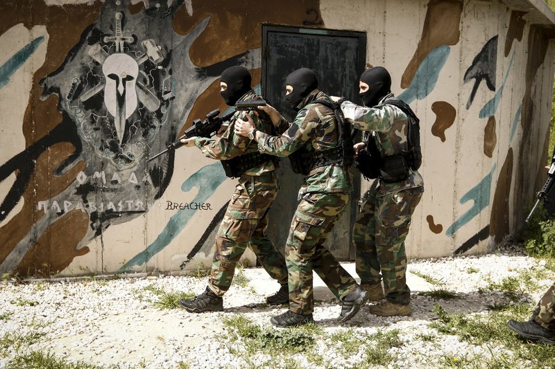 ΕΚΑΜ: Η επίλεκτη μονάδα της ΕΛ.ΑΣ. -Βήμα βήμα η εκπαίδευση των ανδρών [εικόνες] | iefimerida.gr 25