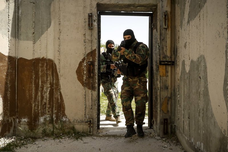 ΕΚΑΜ: Η επίλεκτη μονάδα της ΕΛ.ΑΣ. -Βήμα βήμα η εκπαίδευση των ανδρών [εικόνες] | iefimerida.gr 23