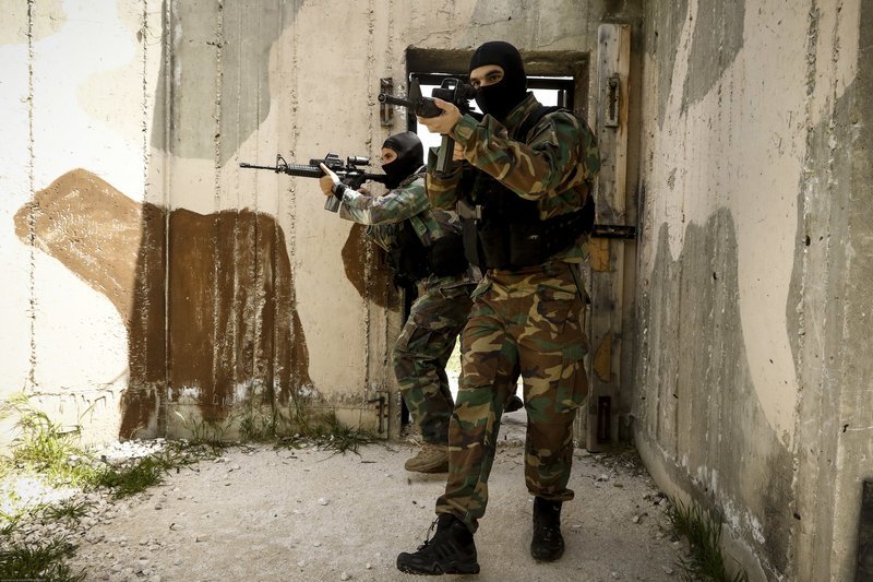 ΕΚΑΜ: Η επίλεκτη μονάδα της ΕΛ.ΑΣ. -Βήμα βήμα η εκπαίδευση των ανδρών [εικόνες] | iefimerida.gr 22