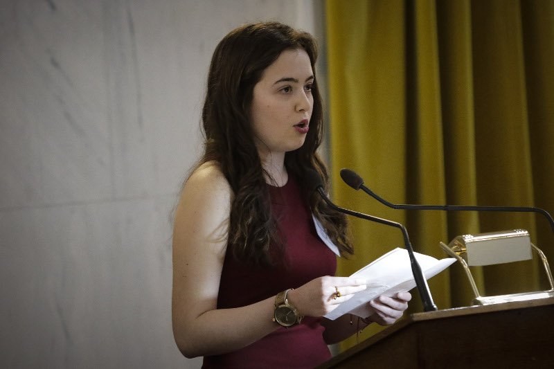 Ο Παυλόπουλος βράβευσε τους πρώτους των πρώτων του σχολικού έτους 2016-17 [εικόνες] | iefimerida.gr 2