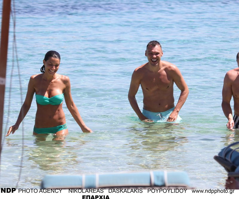 Αννα Δούκα, η Ελληνίδα γυναίκα του Σαρούνας Γιασικεβίτσιους είναι... καλλονή [εικόνες & βίντεο] | iefimerida.gr 2