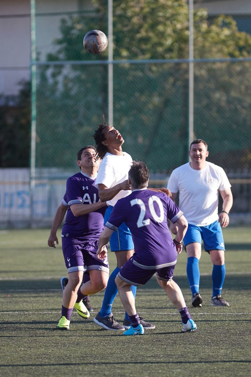 Η ΝΔ έπαιξε μπάλα με ομάδα Ρομά -Δύο γκολ σημείωσε ο Μητσοτάκης [εικόνες] | iefimerida.gr 3