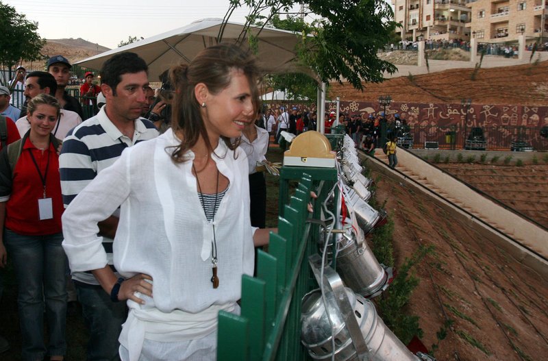 Η χλιδάτη ζωή του Ασαντ και της συζύγου του, «Πρώτης Κυρίας της Κολάσεως», ενώ ο εμφύλιος μαίνεται εδώ και επτά χρόνια [εικόνες] | iefimerida.gr 16