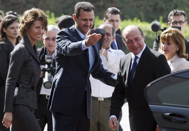 Η χλιδάτη ζωή του Ασαντ και της συζύγου του, «Πρώτης Κυρίας της Κολάσεως», ενώ ο εμφύλιος μαίνεται εδώ και επτά χρόνια [εικόνες] | iefimerida.gr 18