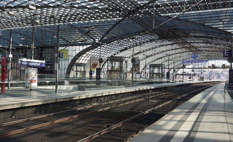 Επιχείρηση απενεργοποίησης βόμβας του Β' Παγκοσμίου Πολέμου στο Βερολίνο -Παραλύουν τα πάντα | iefimerida.gr 0