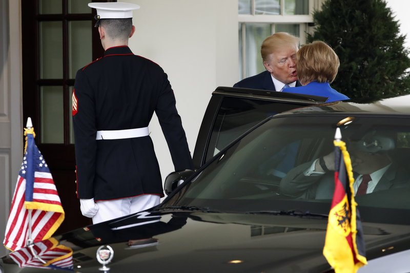 Koμπλιμέντα Τραμπ στη Μέρκελ: Εξαιρετική γυναίκα, πάντα είχαμε θαυμάσια σχέση [εικόνες] | iefimerida.gr 5