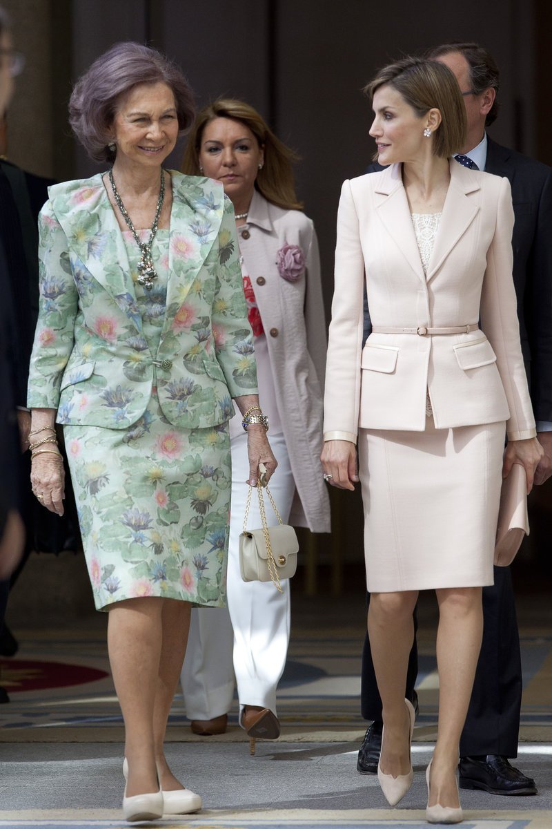 Κι όμως, ο δημόσιος καβγάς Λετίθια-Σοφίας είχε και συνέχεια -Η επιδεικτική κίνηση, απρέπεια της νύφης στην πεθερά [βίντεο] | iefimerida.gr 4