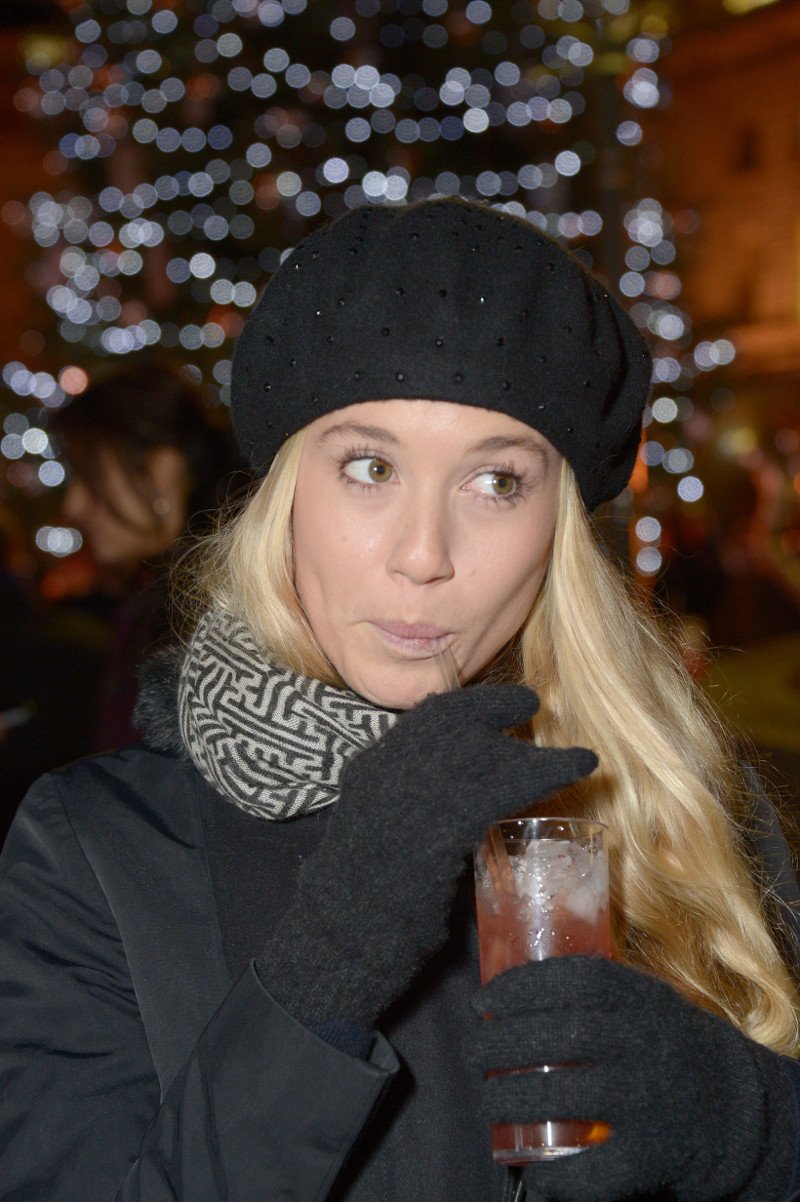 Οι 4 φλογεροί έρωτες του πρίγκιπα Χάρι, πριν τη Μέγκαν Μαρκλ [εικόνες] | iefimerida.gr 2