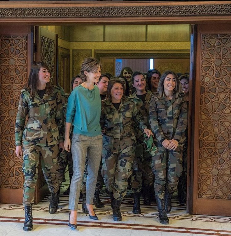 Η χλιδάτη ζωή του Ασαντ και της συζύγου του, «Πρώτης Κυρίας της Κολάσεως», ενώ ο εμφύλιος μαίνεται εδώ και επτά χρόνια [εικόνες] | iefimerida.gr 6