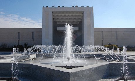 Η χλιδάτη ζωή του Ασαντ και της συζύγου του, «Πρώτης Κυρίας της Κολάσεως», ενώ ο εμφύλιος μαίνεται εδώ και επτά χρόνια [εικόνες] | iefimerida.gr 3