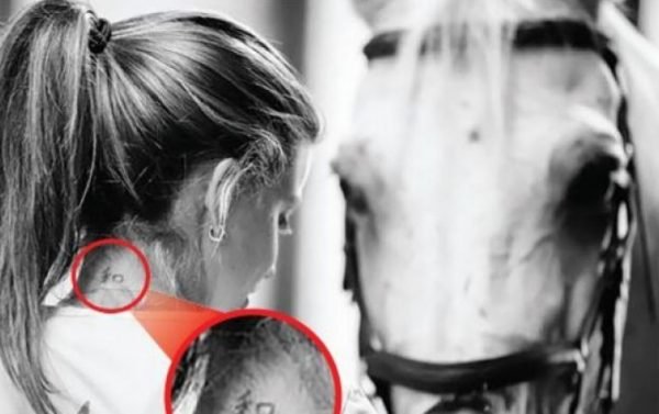 Το τατουάζ που έκανε η Αθηνά Ωνάση και το μήνυμα που στέλνει [εικόνα] | iefimerida.gr 0