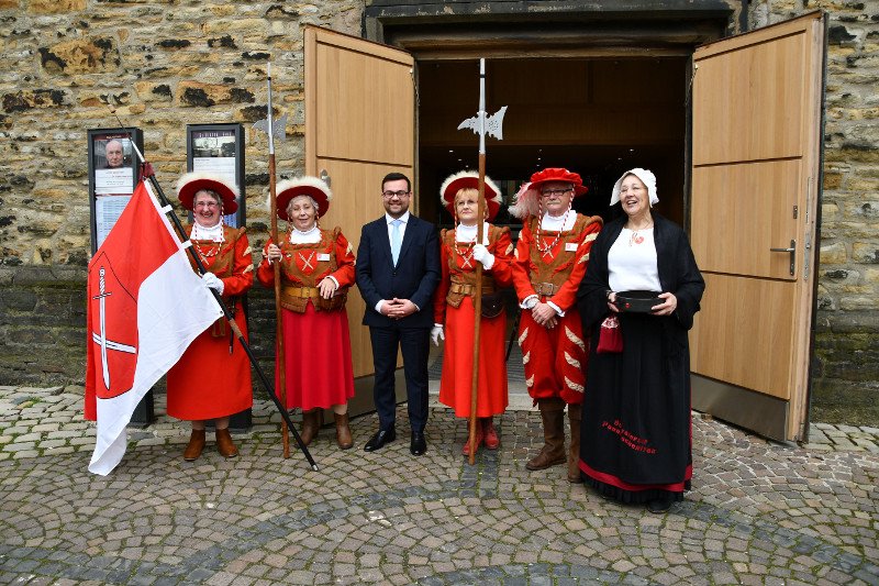 Δημήτρης Αξουργός: Ο 35χρονος Γιαννιώτης, δήμαρχος του Σβέρτε της Γερμανίας [εικόνες] | iefimerida.gr 1