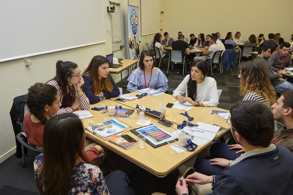 Ενα μοναδικό ταξίδι στον κόσμο της P&G για τους φοιτητές του ΕΜΠ [εικόνες] | iefimerida.gr 0