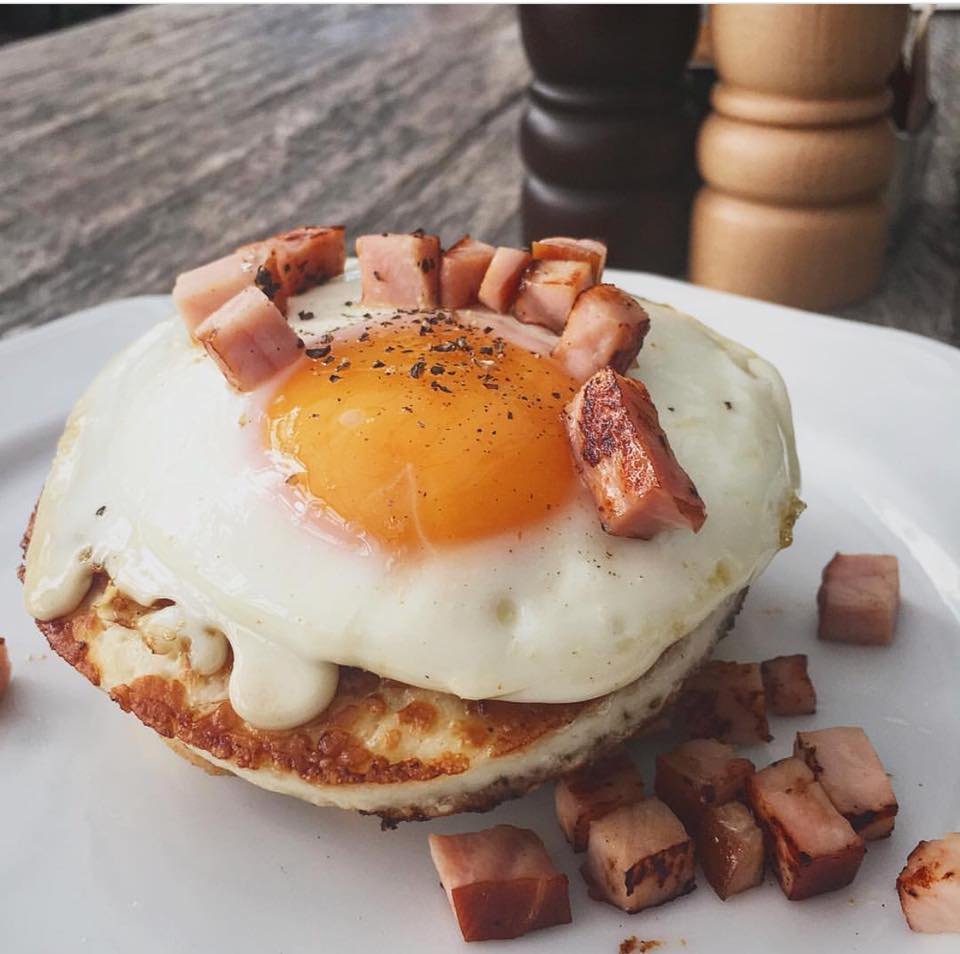 7 Cactus: Σε αυτό το μαγαζί στο Κουκάκι, μέσα σε έναν κήπο με φραγκόσυκα, θα φας μανιάτικο brunch [εικόνες] | iefimerida.gr 7