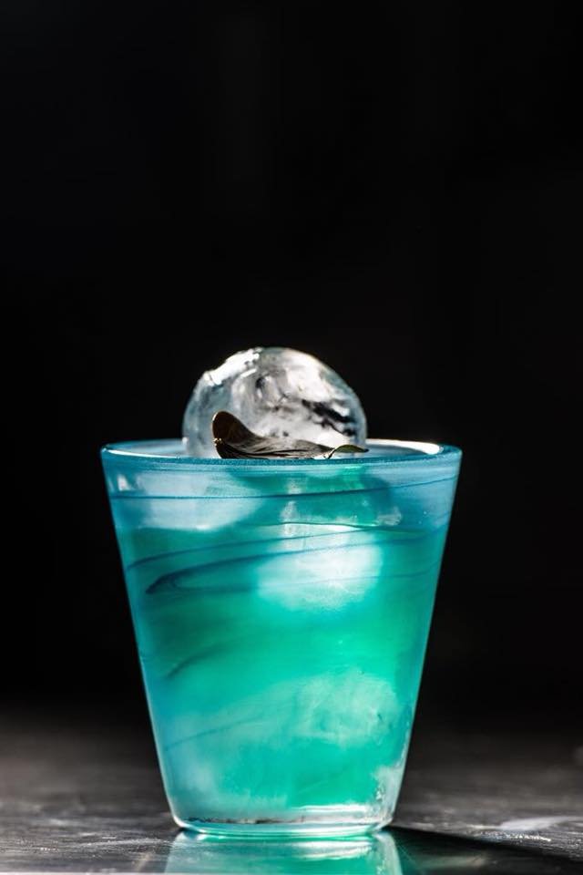 Βγαίνουμε για ποτό στα 8 μπαρ της Αθήνας που πήραν έξτρα διάκριση -Τέλεια κοκτέιλ, ψαγμένη διακόσμηση [εικόνες] | iefimerida.gr 8