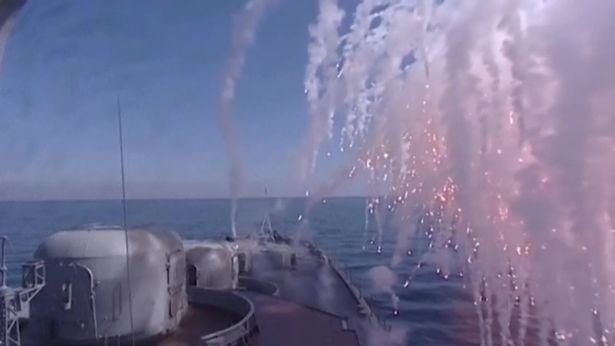 Οι εντυπωσιακές ασκήσεις του ρωσικού στόλου -Πύραυλοι Κρουζ στη Θάλασσα της Ιαπωνίας [βίντεο]  | iefimerida.gr 2