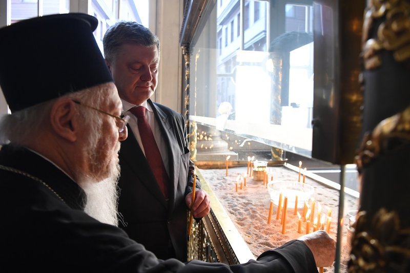 Στο Φανάρι ο Πρόεδρος της Ουκρανίας Ποροσένκο -Συνάντηση με τον Βαρθολομαίο [εικόνες] | iefimerida.gr 4