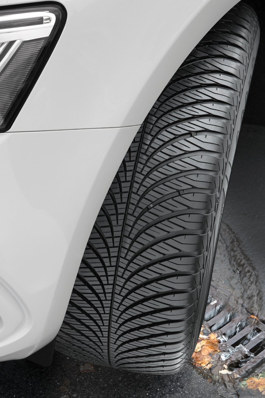 Το Goodyear Vector 4Seasons SUV Gen-2 κερδίζει την δοκιμή ελαστικών για όλες τις εποχές από το περιοδικό Auto Bild allrad [εικόνες] | iefimerida.gr 0