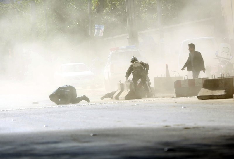 Το ISIS ανέλαβε την ευθύνη για τη φονική επίθεση στην Καμπούλ -Στους 21 οι νεκροί | iefimerida.gr 2