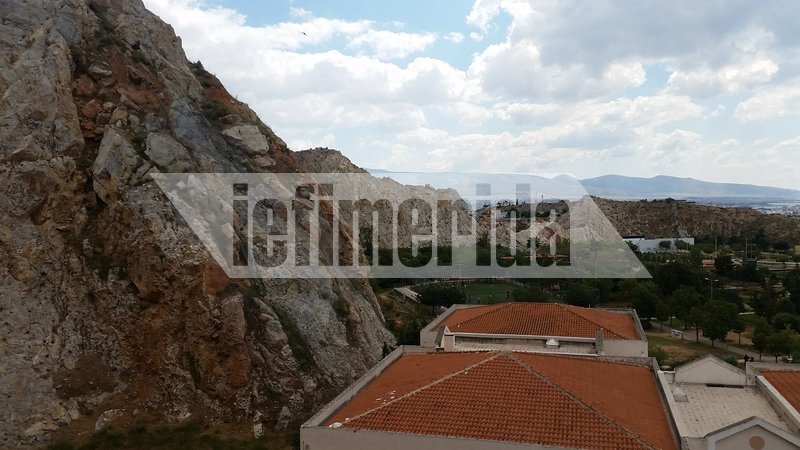 Τραγωδία στο Κερατσίνι για μία selfie: 16χρονος έπεσε από ύψος 60 μέτρων [εικόνες] | iefimerida.gr 8