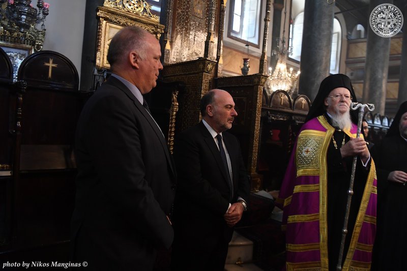 Κατάνυξη στο Φανάρι -Η Αποκαθήλωση και η ακολουθία του Επιτάφιου Θρήνου [εικόνες] | iefimerida.gr 11