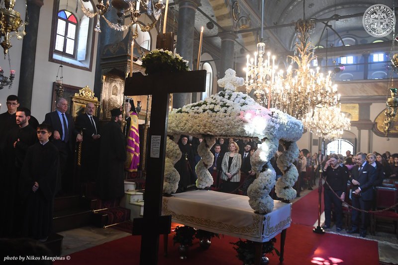 Κατάνυξη στο Φανάρι -Η Αποκαθήλωση και η ακολουθία του Επιτάφιου Θρήνου [εικόνες] | iefimerida.gr 0