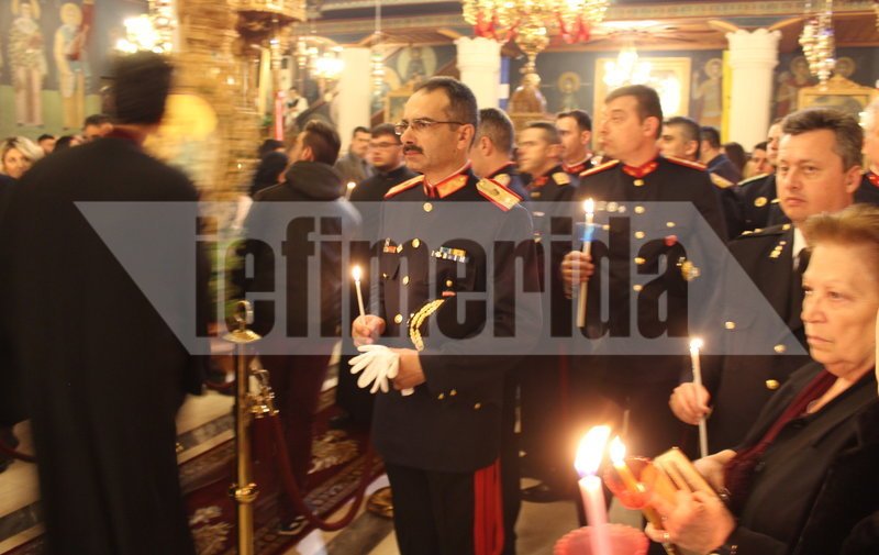 Το συγκινητικό μήνυμα του ιερέα στο Μητροπολιτικό Ναό Ορεστιάδας για τους δύο στρατιωτικούς [εικόνες] | iefimerida.gr 2